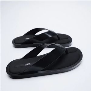 Minimalist black sandals